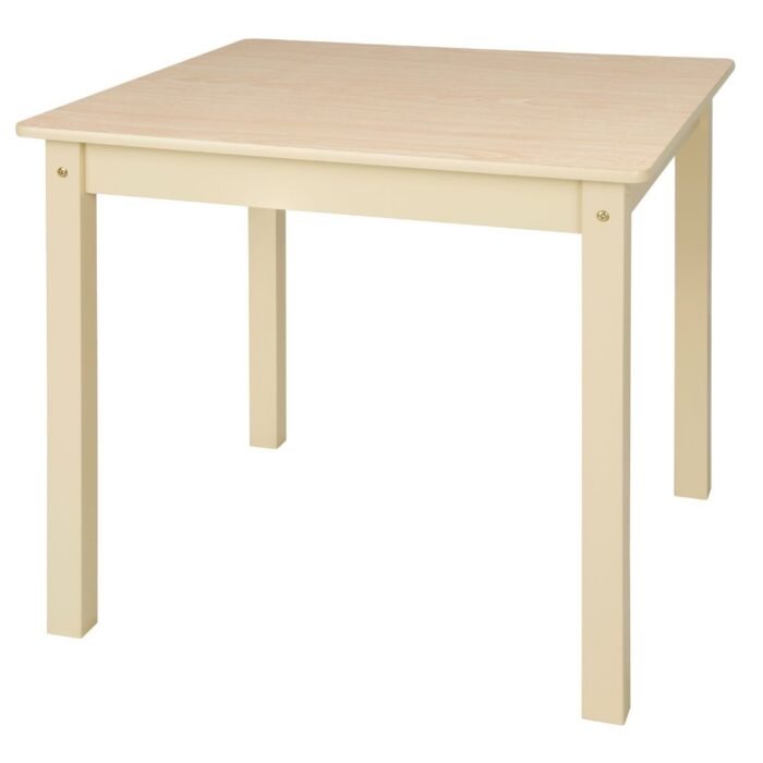 Kindertafel en stoeltjes